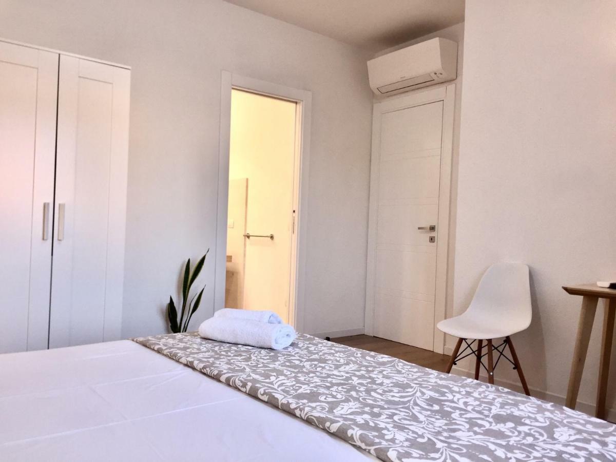 Hôtel Casa Frencis à Olbia Extérieur photo
