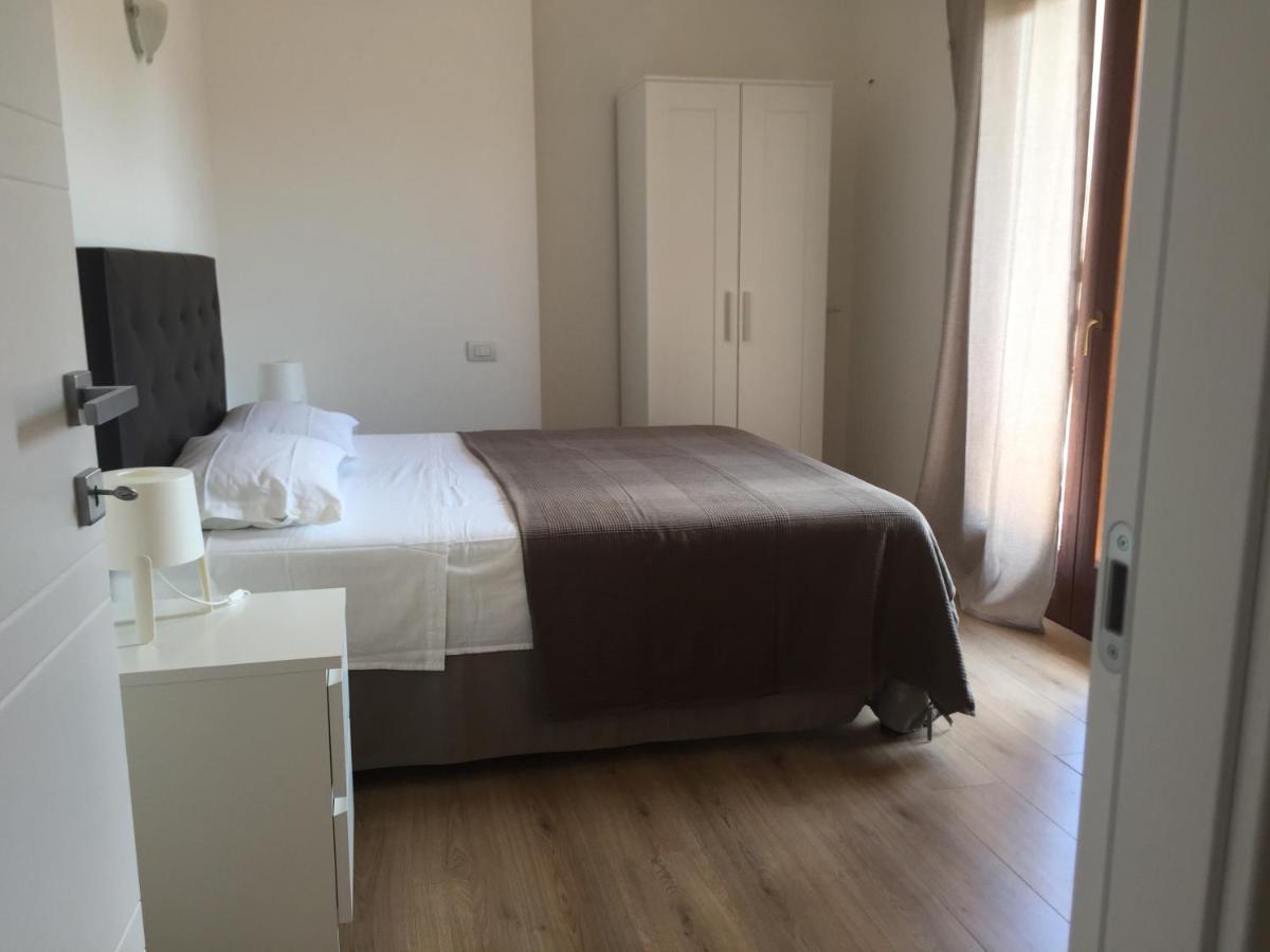 Hôtel Casa Frencis à Olbia Extérieur photo
